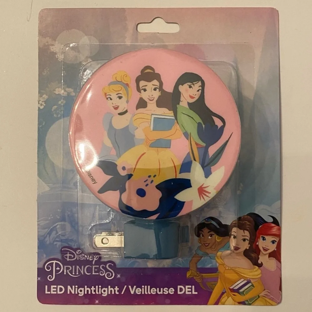 Disney Princess NWT LED Nightlight Rotary Shade Cinderella Belle Mulan Pink OS